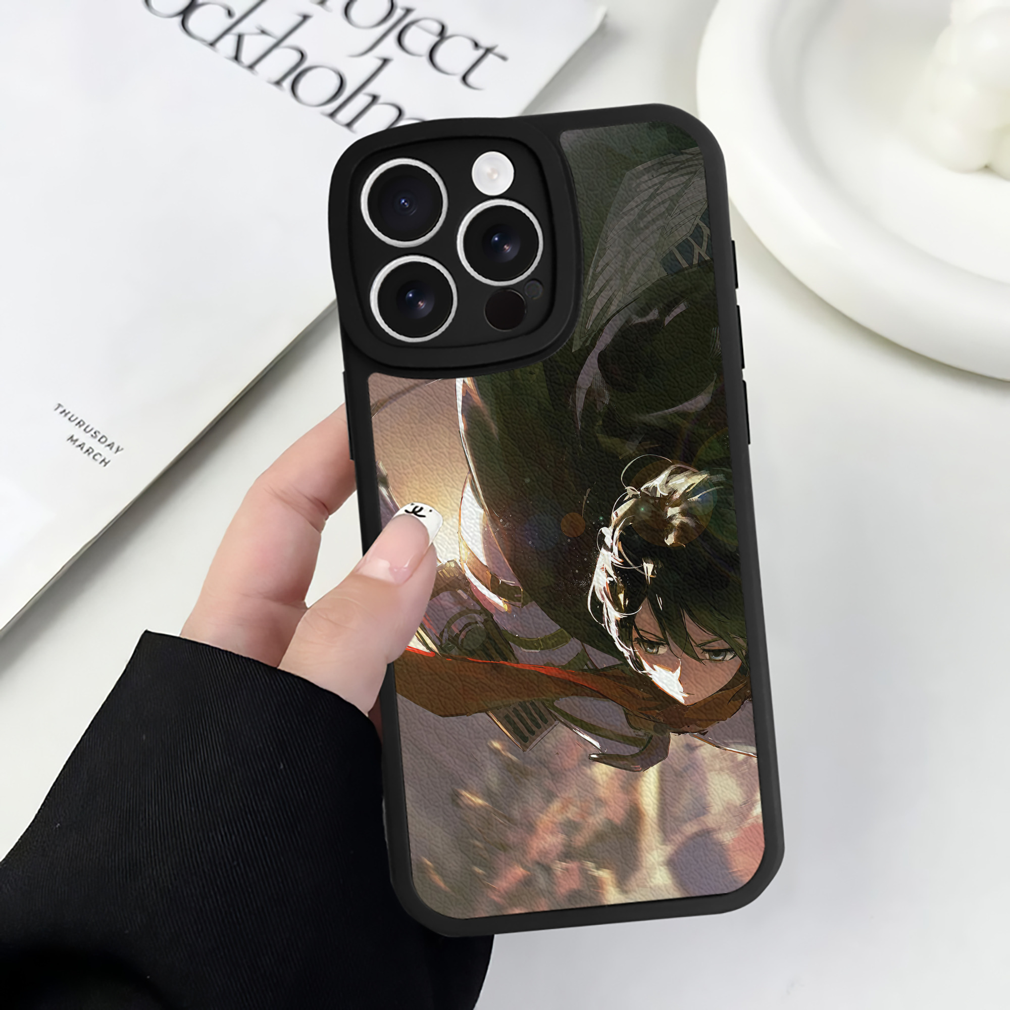 （画像用） 進撃の巨人 Attack on Titan 【iPhone 16シリーズ対応】シリコンスマホケース（レザー調） 材質：シリコン
